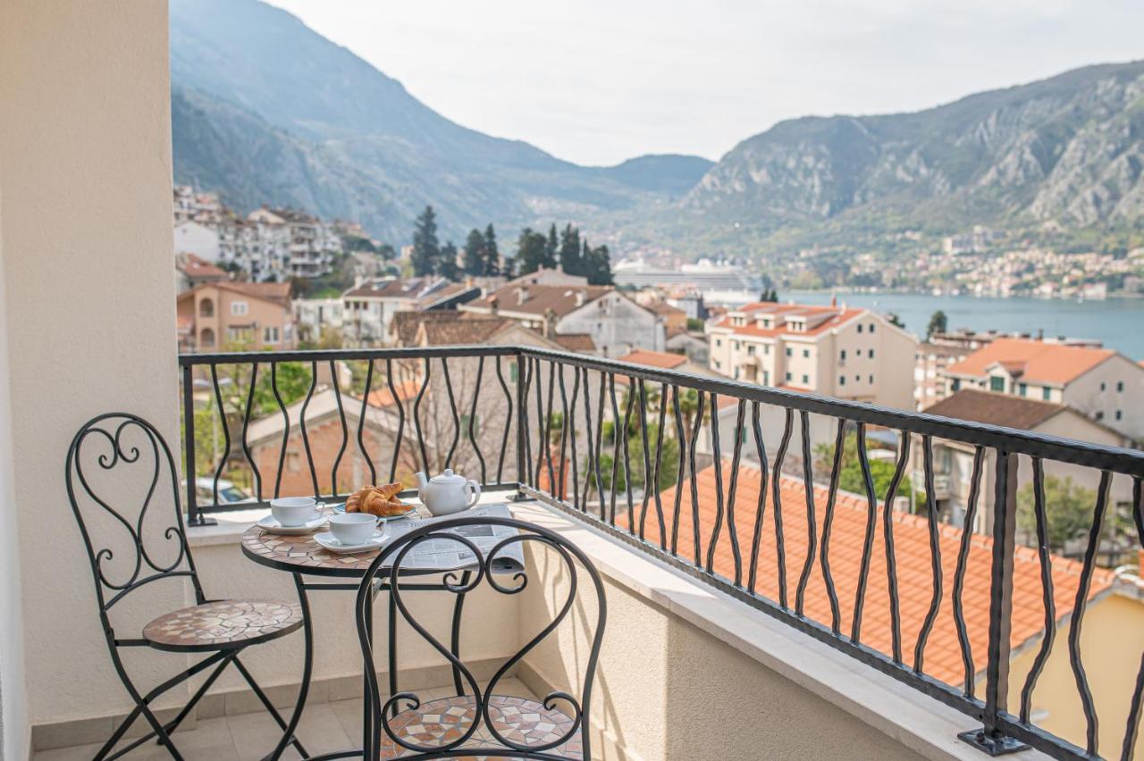 Enyana Luxury Suites 科托尔 外观 照片