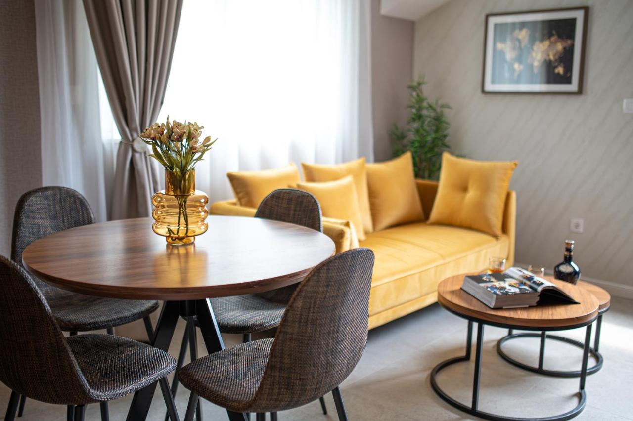 Enyana Luxury Suites 科托尔 外观 照片
